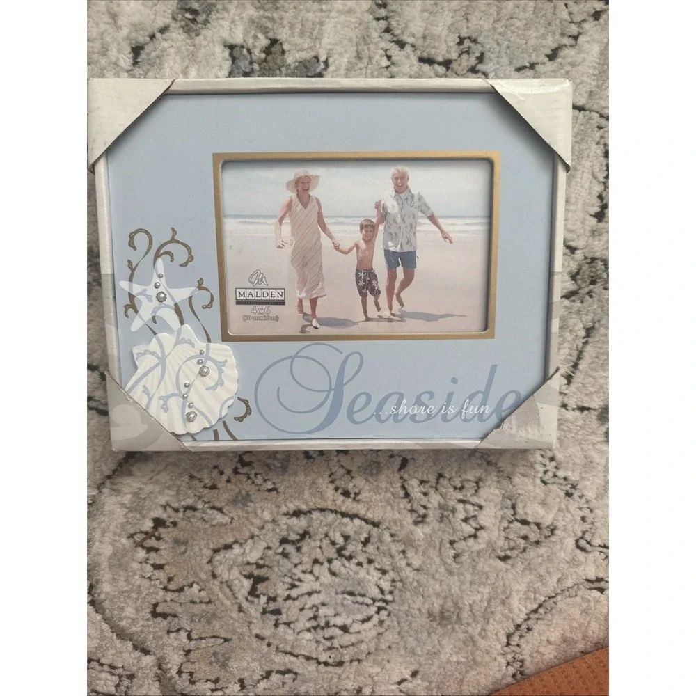 Malden 4x6 Photo Frame, Seaside, Shell Starfish Pearls Cottage